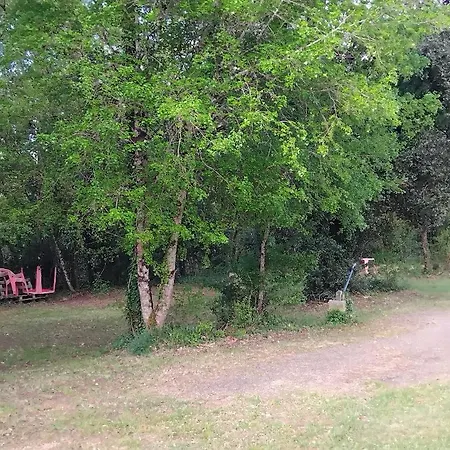 Emplacement Tente Ou Camping Car